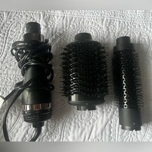 Hot Tools Professional Black Detachable 2.8" One Step Volumizer with round brush